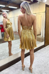 A Line Golden Homecoming Dresses Criss Cross Halter Pleated Short Cocktail Dresses