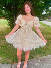 A-Line Puff Sleeves Short Tulle Homecoming Dress With Bowknot