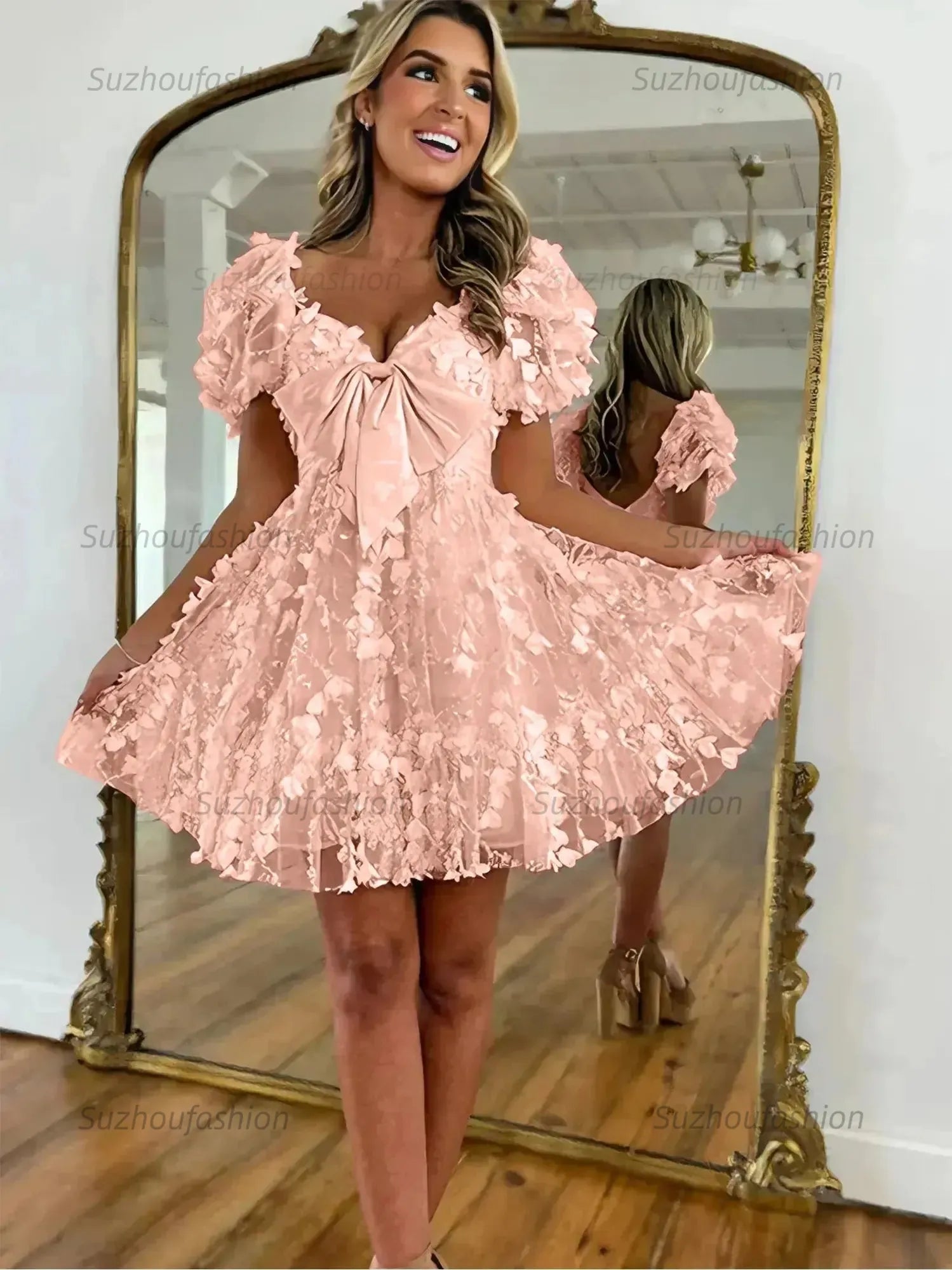 A-Line Puff Sleeves Short Tulle Homecoming Dress With Bowknot