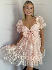 A-Line Puff Sleeves Short Tulle Homecoming Dress With Bowknot