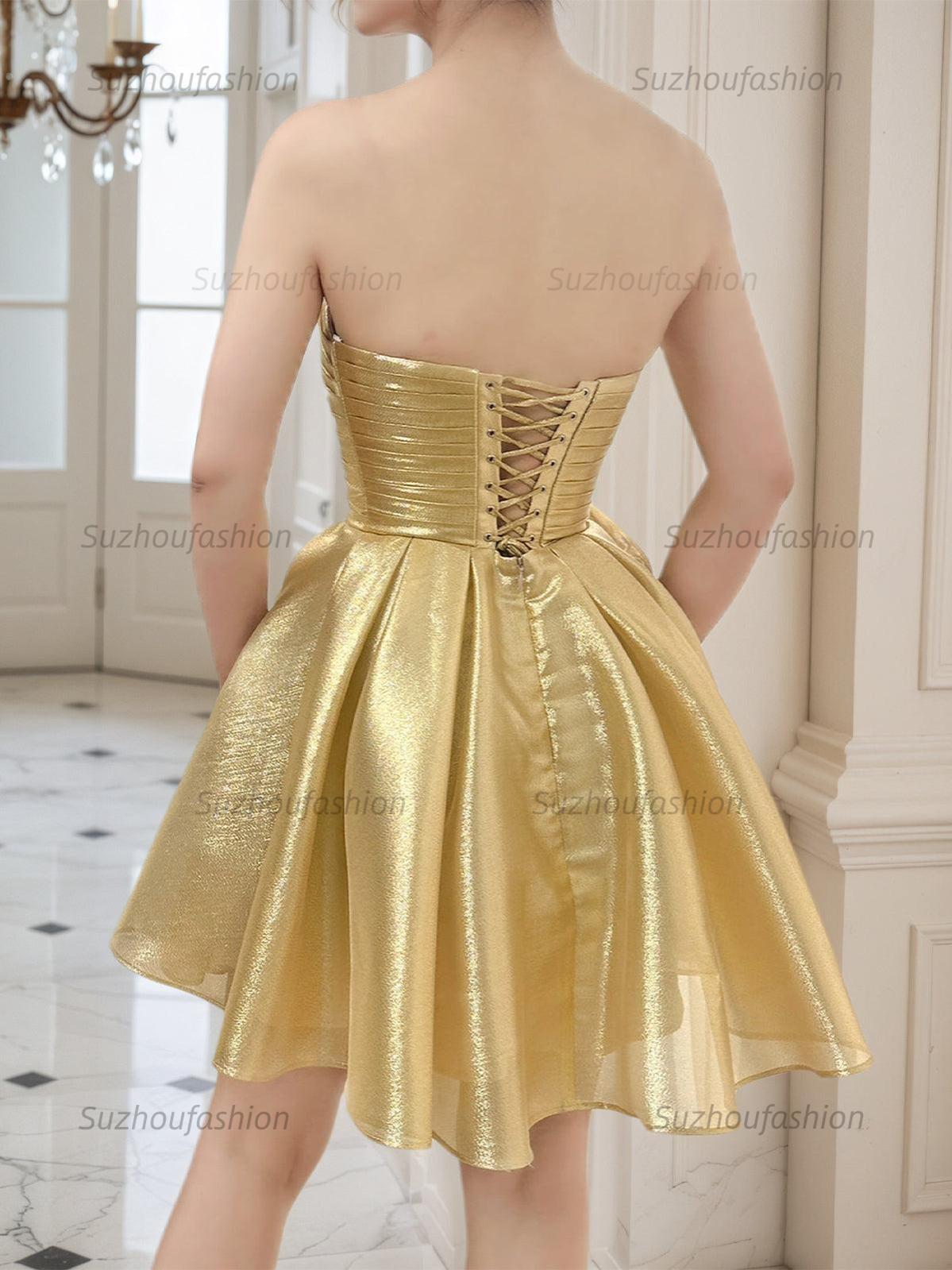 A-Line Strpless Straight Bow Short Homecoming Dress