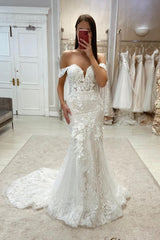 Amazing Off-the-Shoulder Mermaid Appliques Bridal Dresses Lace Appliques