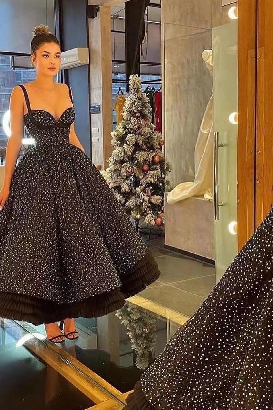 Amazing Spaghetti Strap Sweetheart Ball Gown Beads Evening Formal Dress With Lace