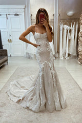 Amazing Spaghetti-Straps Mermaid Sleeveless Glitter Bridal Dresses Long On Sale