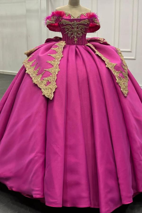 Ball Gown Off Shoulder Sleeveless Beaded Feather Gold Appliques Fuchsia Satin Quinceanera Dress Evening Party Gown For Sweet 16