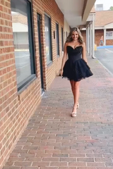 Black Corset A Line Homecoming Dresses Short Cocktail Dresses With Ruffles