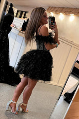 Black Homecoming Dresses Beaded Corset Ruffled Short Cocktail Dresses With Feathers