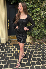 Black Homecoming Dresses Corset Long Sleeves Tight Short Hoco Dress with Feathers