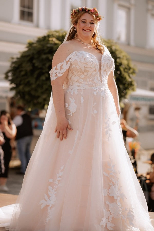 Champagne Plus Size Wedding Dress A Line Off the Shoulder Bridal Gown with Lace Appliques