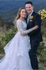 Chic Long Sleeves V-Neck Garden Lace A-Line Bridal Gowns