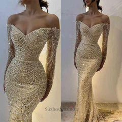 Chic Off-the-Shoulder Long Sleeves Prom Dress Mermaid Pearls With Beads