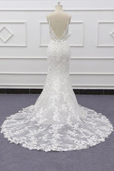 Chic Spaghetti Straps Sleeveless Mermaid Beach Wedding Dress | White Lace Bridal Gowns With Appliques