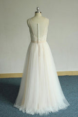 Chic Straps Sleeveless Appliques Wedding Dress | A-line Tulle White Bridal Gowns