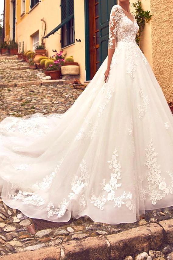 Country A-Line V-Neck Wedding Dress Tulle Lace 3/4 Sleeves Bridal Gowns with Train