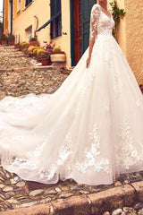 Country A-Line V-Neck Wedding Dress Tulle Lace 3/4 Sleeves Bridal Gowns with Train