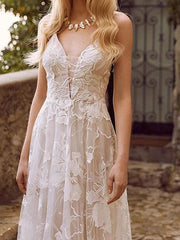 Country Plus Size A-Line Beach Wedding Dress V-neck Lace Tulle Sleeveless Sexy See-Through Bridal Gowns with Sweep Train