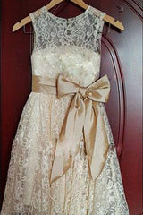 Cute Champagne Lace Flower Girl Dress with Bowknot New Arrival A-Line Wedding Dress
