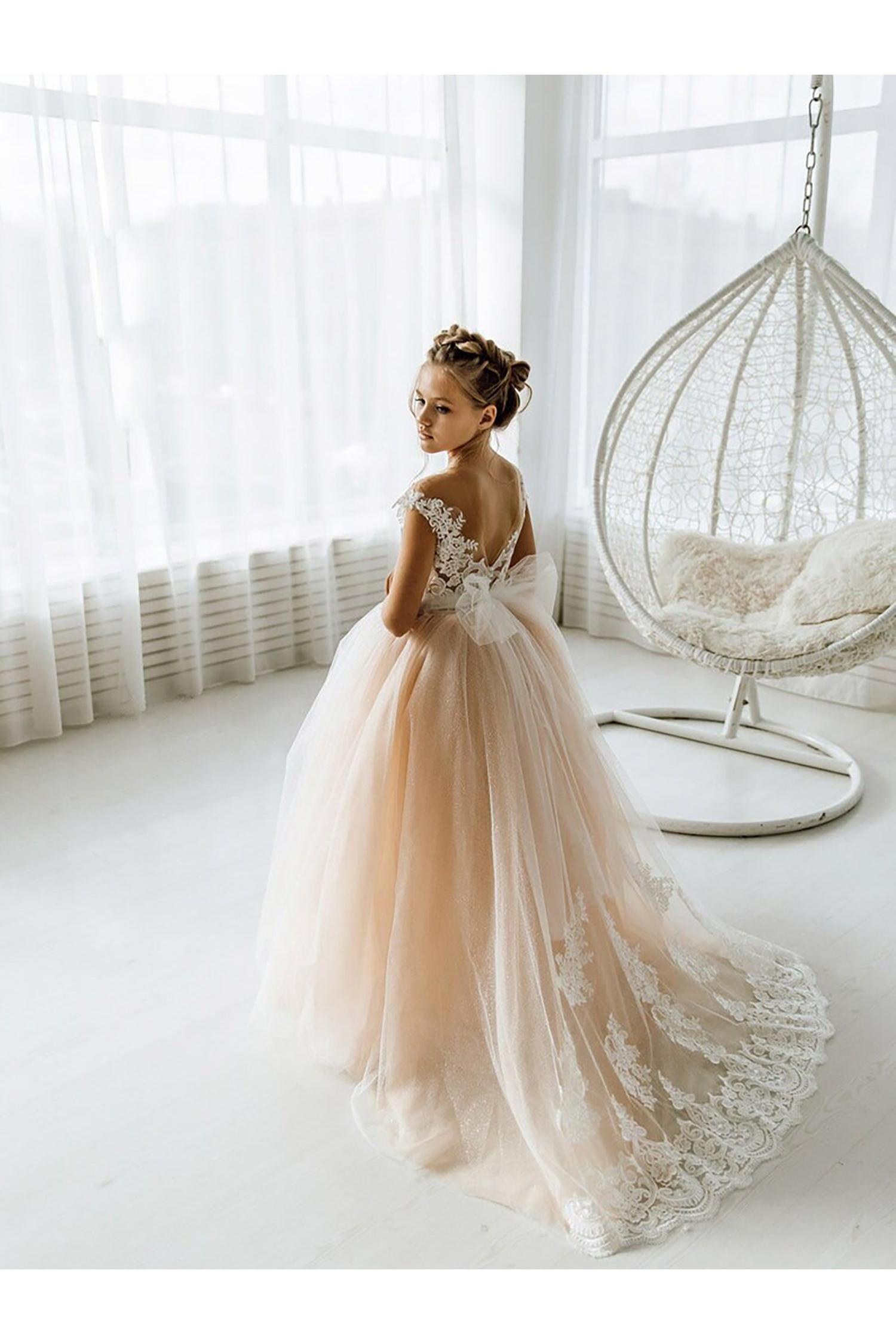 Cute Sleeveless Floral Lace Champagne Flower Girl Dress