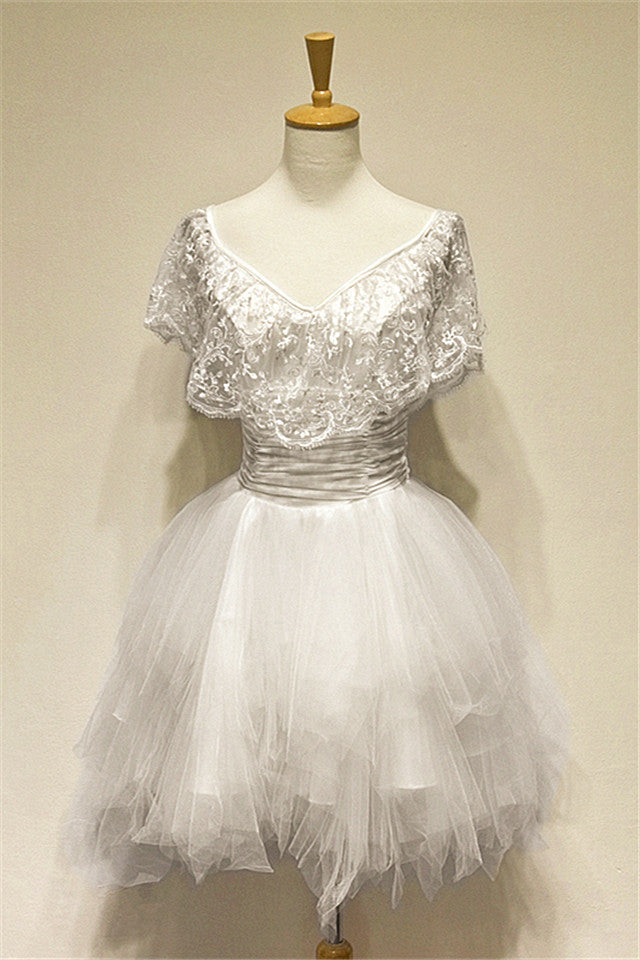Cute White V-Neck Lace Short Bridal Dresses Lace-up Tulle Simple Tiered Mini Wedding Gown