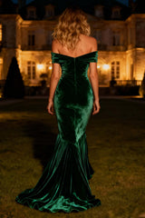 Dark Green Mermaid Velvet Long Holiday Party Dress With Pleats