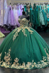 Elegant Ball Gown Strapless Sleeveless 3D Flower Appliques Emerald Green Tulle Quinceanera Dress For Sweet 16