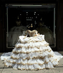 Elegant & Gorgeous Ball Gown Off Shoulder Gold Appliques Beaded Tiered Princess Evening Party Dress Quinceanera Dress For Sweet 16