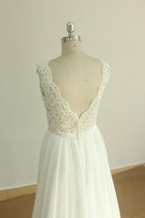 Elegant V-neck Sleeveless Lace Wedding Dress | White A-line Chiffon Bridal Gown