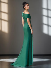 Evening Dress with Ruffles & Appliques in Trumpet Mermaid Style and Short One Shoulder Sleeves
