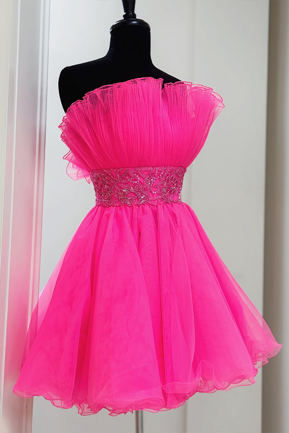 Suzhoufashion Fuchsia A Line Homecoming Dresses Beaded Strapless Short Cocktail Dresses suzhoufashion Suzhoufashion Fuchsia A Line Homecoming Dresses Beaded Strapless Short Cocktail Dresses suzhoufashion