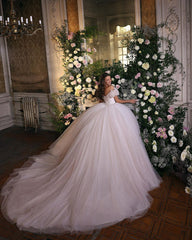 Glamorous Off-the-Shoulder Tulle Ball Gown Wedding Dress