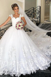 Glamorous Short Sleeves Tulle Lace Appliques Wedding Dresses Long
