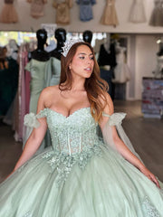 Gorgeous Ball Gown Off Shoulder Lace Appliques Beaded Mint Green Tulle Quinceanera Dress For Sweet 16