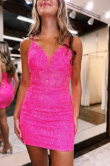 Gorgeous Fuchsia Spaghetti Straps V-neck Lace Homecoming Dresses