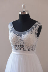 Gorgeous Jewel Appliques Sleeveless Wedding Dress | Tulle Ruffles White Bridal Gowns
