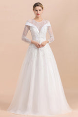 Gorgeous Long Sleeve Lace Wedding Dress | Appliques Bridal Gowns With Beadings