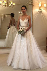 Gorgeous Sleeveless Lace Long Wedding Dress Online