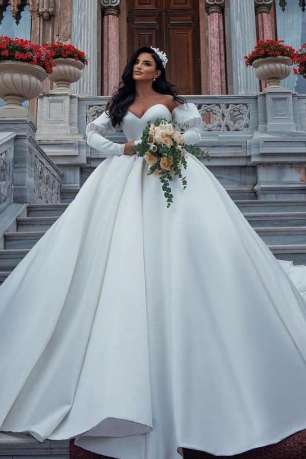 Gorgeous Sweetheart Satin Ruffles Ball Gown Wedding Dresses