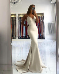 Gorgeous White Satin Sleevelesss V Neck Mermaid Prom Dresses With Ruffles