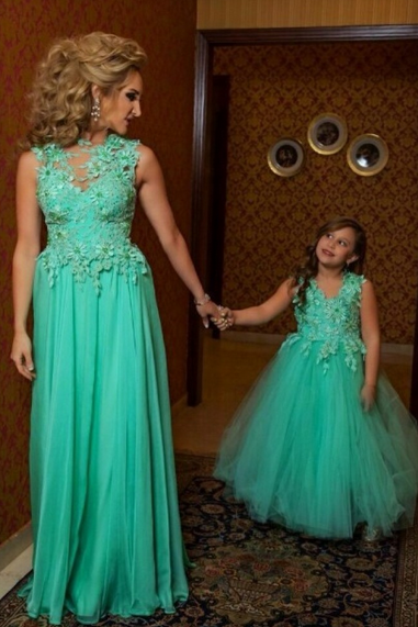 Green Cute Pretty Flower Girls Dresses Tulle Ball Gown Princess Lovely Pageant Dresses