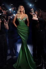 Green Prom Dress Mermaid Sweetheart Beaded Sleeveless Satin Formal Dress With Rhinestones