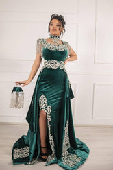 Green Velvet Christmas Party Dress Lace Appliques Slit Formal Dress With Detachable Train