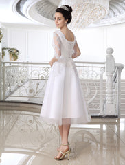 Half Sleeves Jewel Tulle Lace Knee-Length Ruffles Beach Wedding Dresses