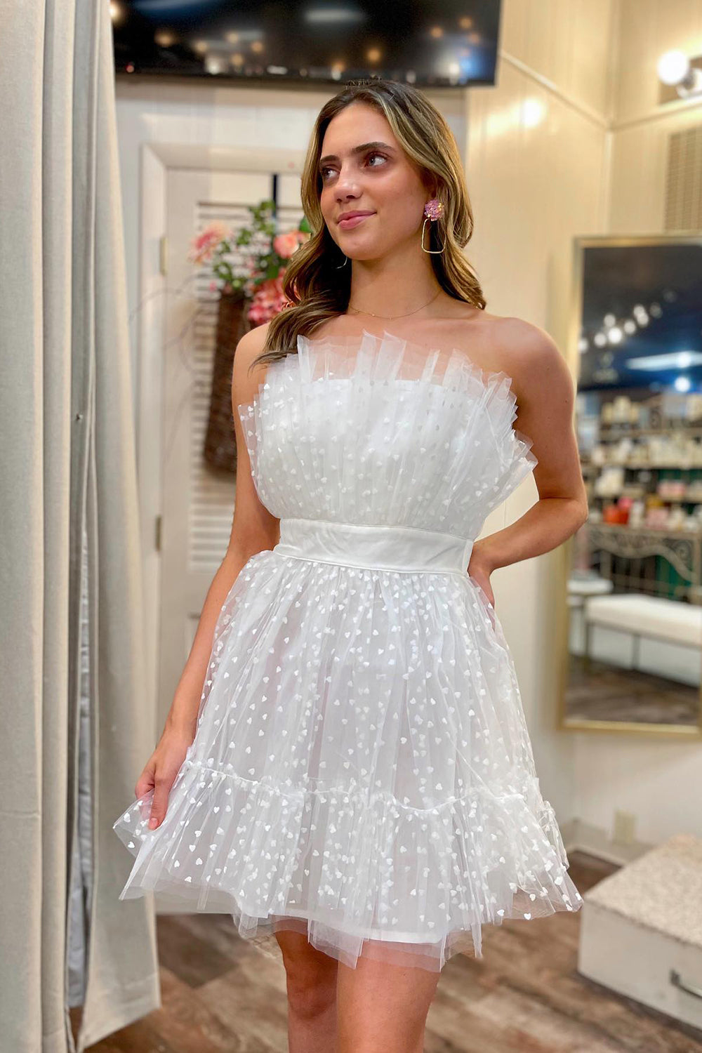 Homecoming Dresses Tulle Strapless A Line Short Cocktail Dresses with Polka Dots