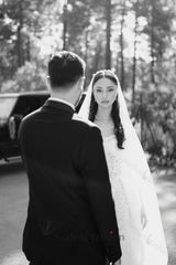 Ivory A Line Strapless Sleeveless Front Spilt Long Tulle Bridal Gown With Appliques