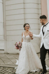 Ivory Sleeveless Straps A-Line Bridal Gowns with Chapel Train