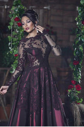 Lace Appliqued Evening Dress Long Sleeve A Line Bateau Neck Formal Dress