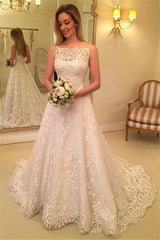 Lace Spaghetti-Straps Wedding Dress | Sweep-Train Sleeveless Bridal Gows with Buttons
