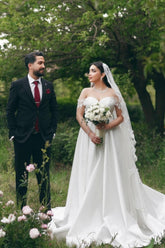 Long White Beach Wedding Dress A Line Sweetheart Off The Shoulder Lace Bridal Gown