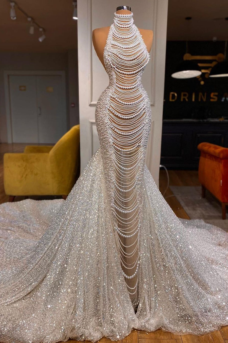 Luxury Long Mermaid Halter Beading Sleeveless Bridal Dress With Pearls Luxury Long Mermaid Halter Beading Sleeveless Bridal Dress With Pearls