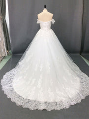 Luxury Off The Shoulder Tulle Lace White Ball Gown Wedding Dresses